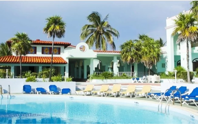 Piscine au Villa Coral Piscine au Villa Coral
