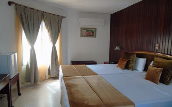 Room Room