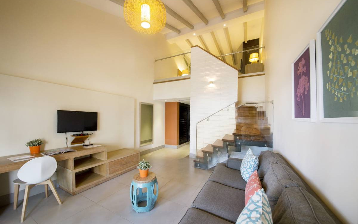 Family Duplex Family Duplex