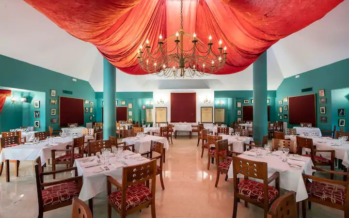 Restaurant Restaurant