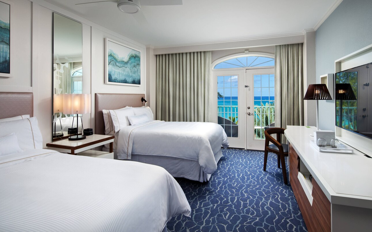 Double ocean/pool view room Double ocean/pool view room